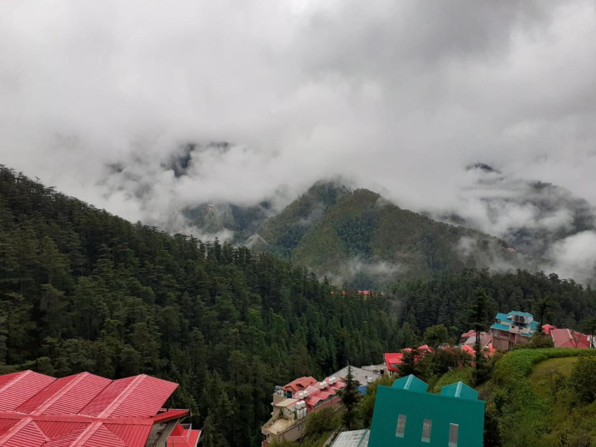 Residence Inn Homestay Shimla Eksteriør billede