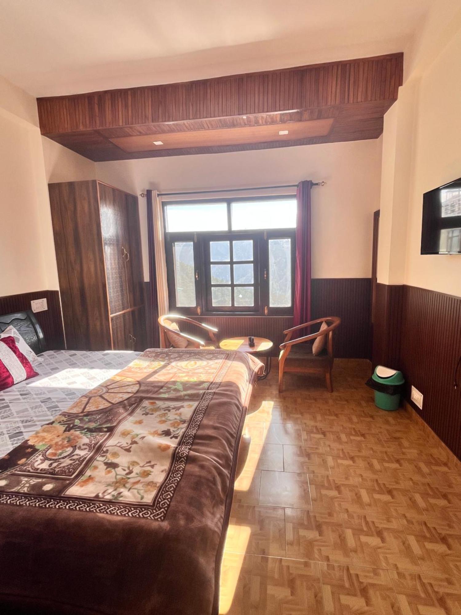 Residence Inn Homestay Shimla Eksteriør billede